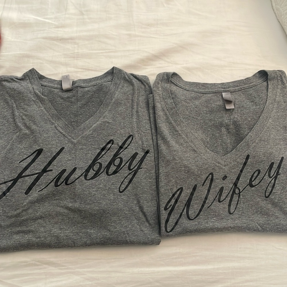 Hubby / Wifey matching t-shirts